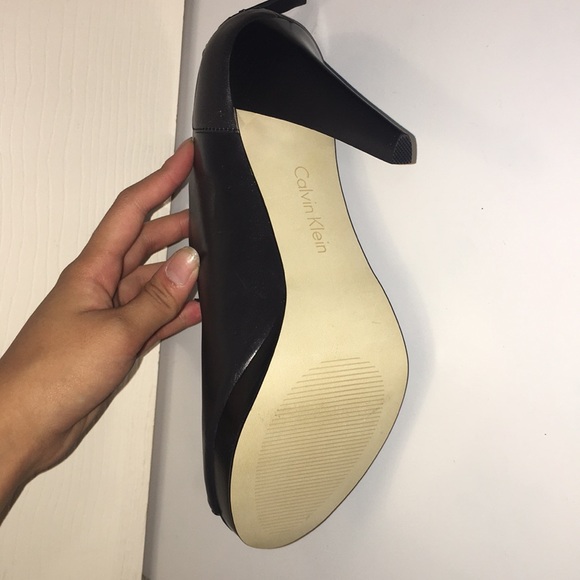 Vintage Rare Calvin Klein Leather Heels - Picture 3 of 5
